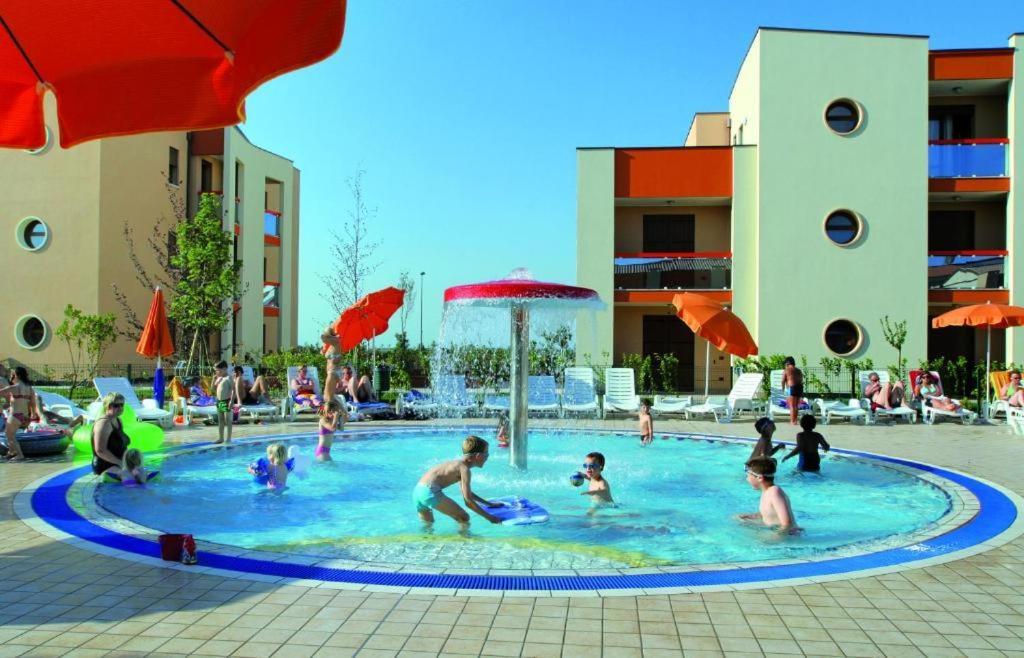 Villaggio Ai Ginepri - Agenzia Cocal カオルレ エクステリア 写真